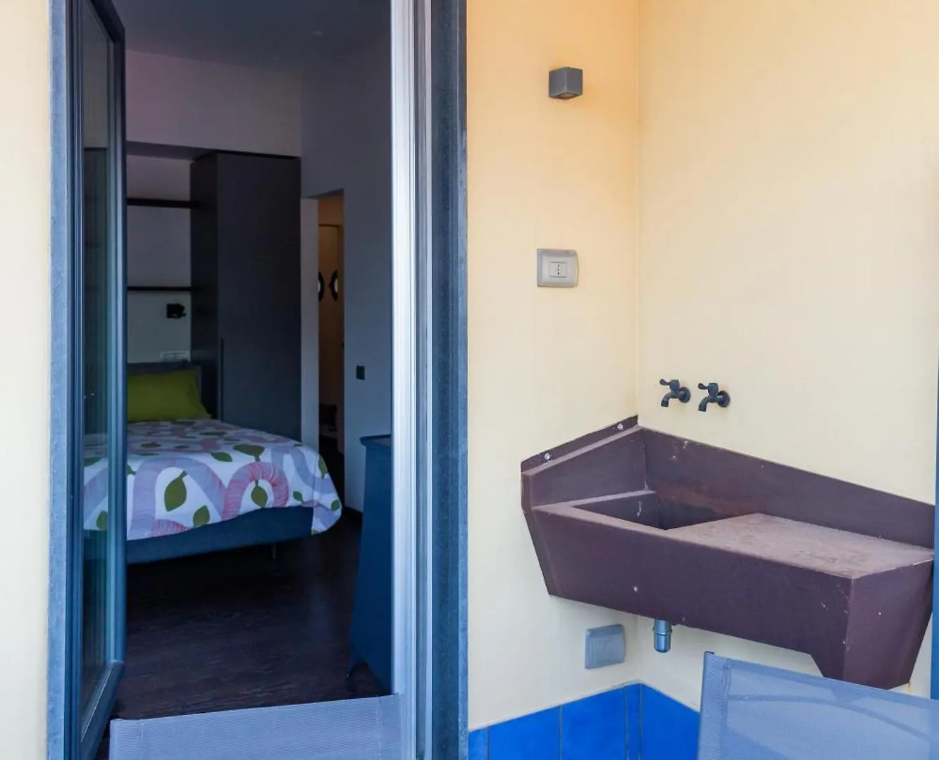 Bed & Breakfast Santa Chiara B&B By Dimorra Naples Italy
